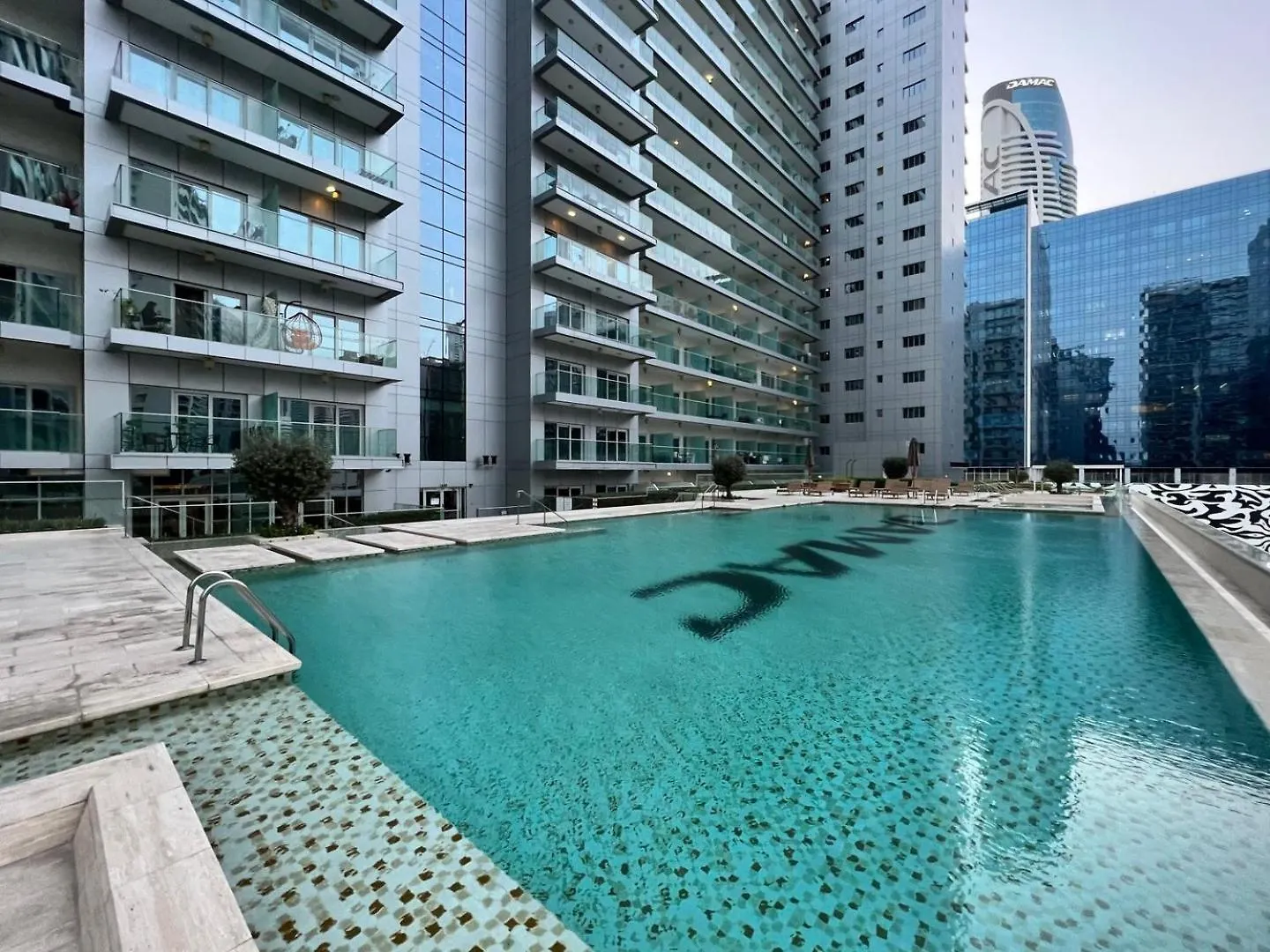 Guestready - Luxurious Studio In Business Bay Dubái 0*,