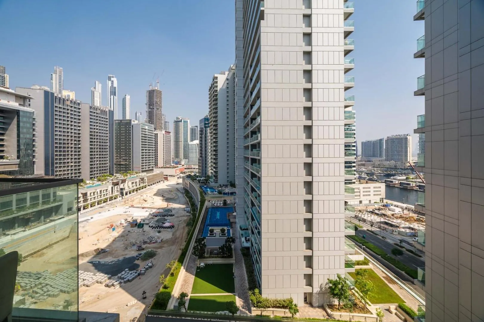 Guestready - Luxurious Studio In Business Bay Dubai 0*,  United Arab Emirates